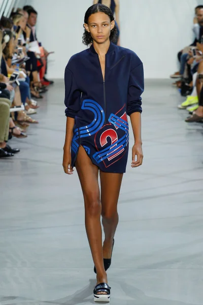 Look 14